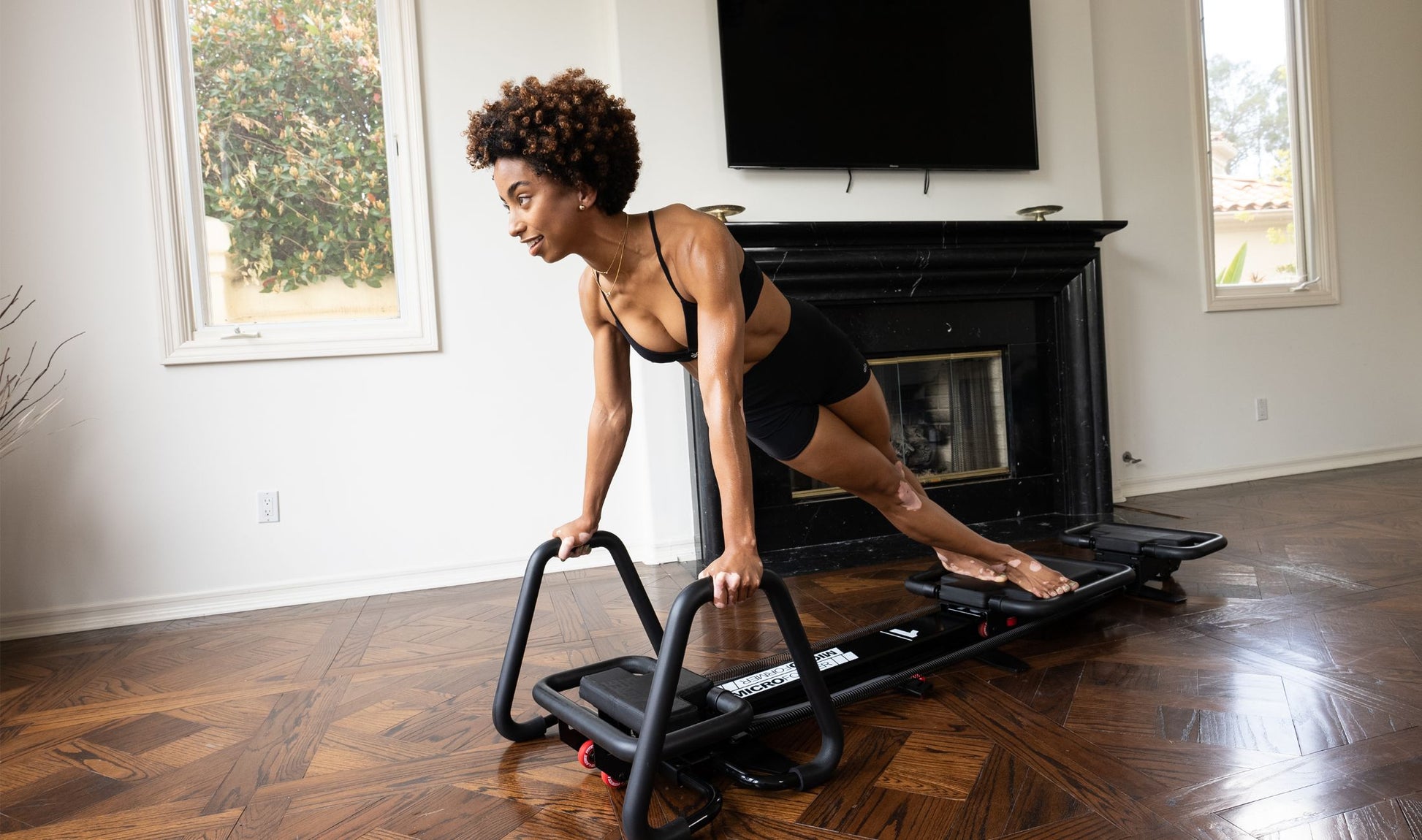 Lagree Micro machine width specification 18.5 inches